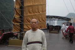 Halong-Bay-2011-39